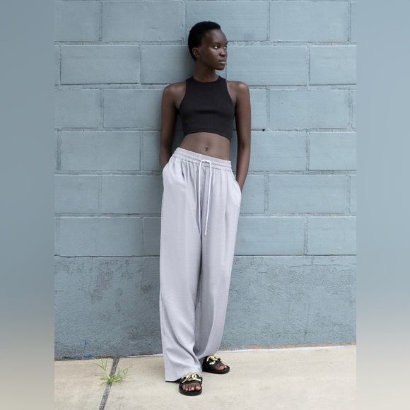 COPY - Zara Flowy pants - Picture 1 of 1
